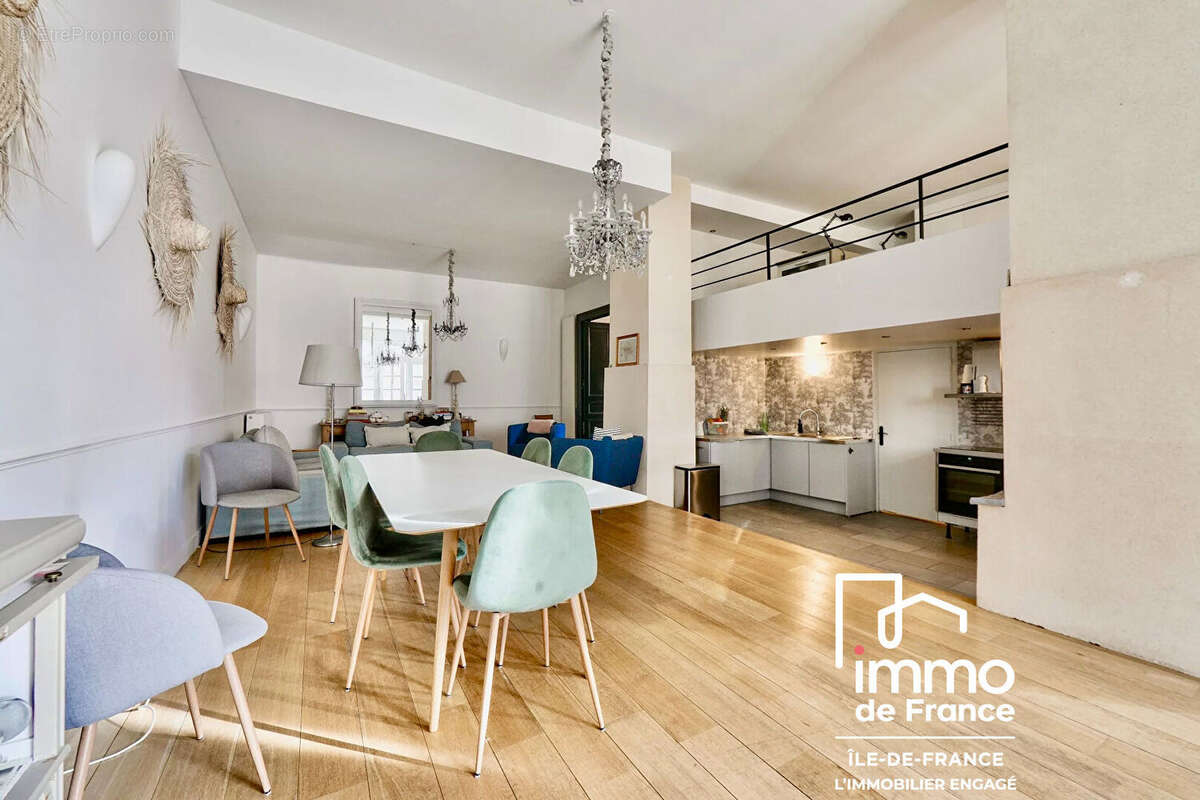 Appartement à VERSAILLES