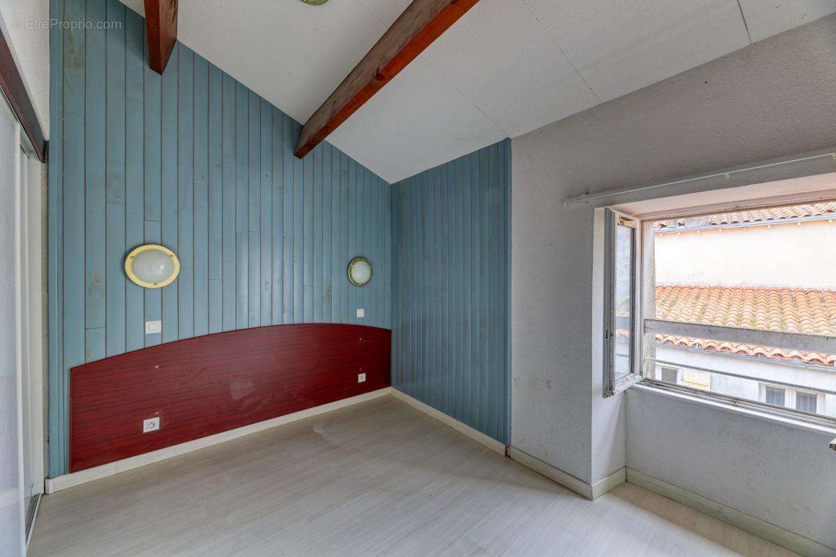Immeuble - 102 m² - Les Sables-d'Olone (85) - photo 13