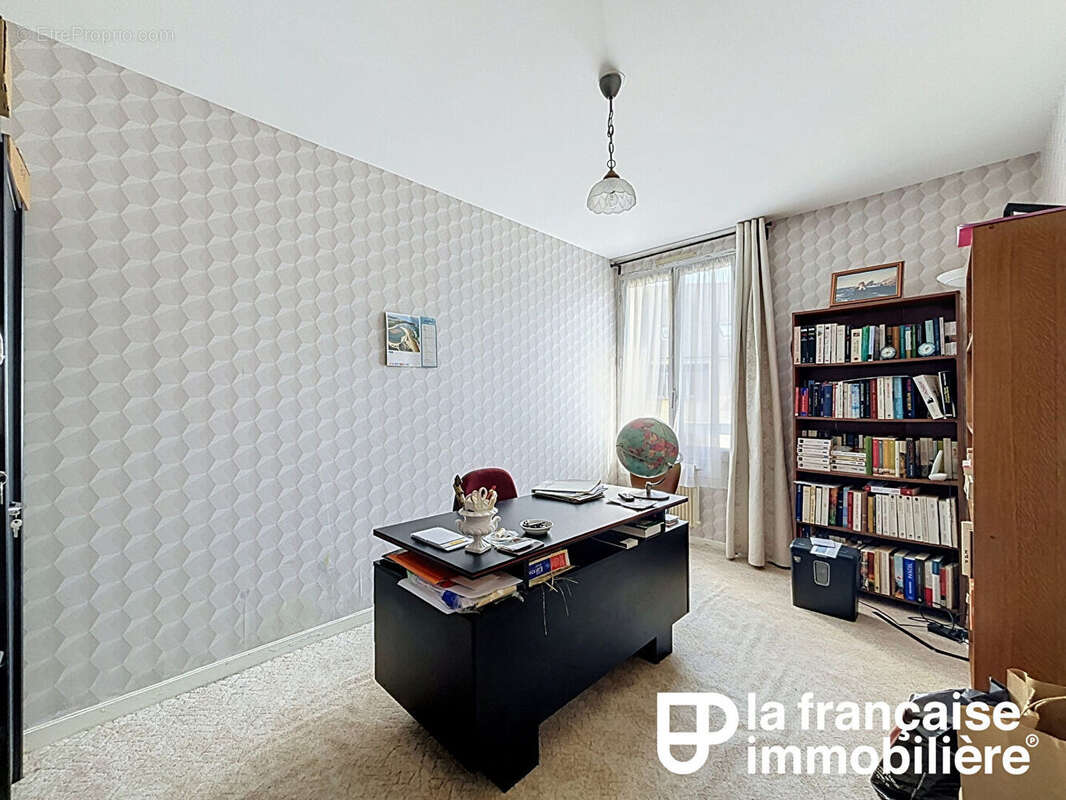 Exclusivité ! Appartement Rennes 5 pièces - 97.58 m² - 3 chambres - Terrasse Sud-Ouest - Cellier - Garage - photo 7