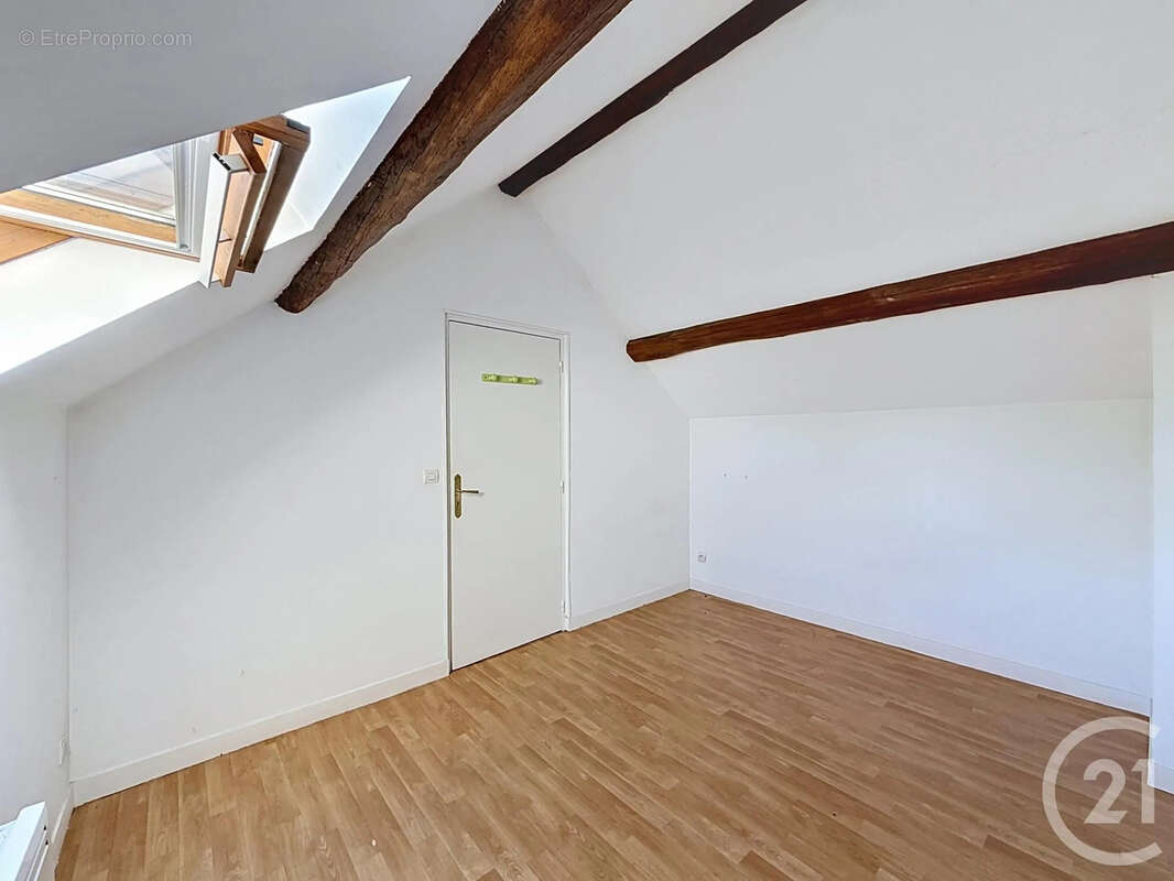 Appartement à FONTAINEBLEAU