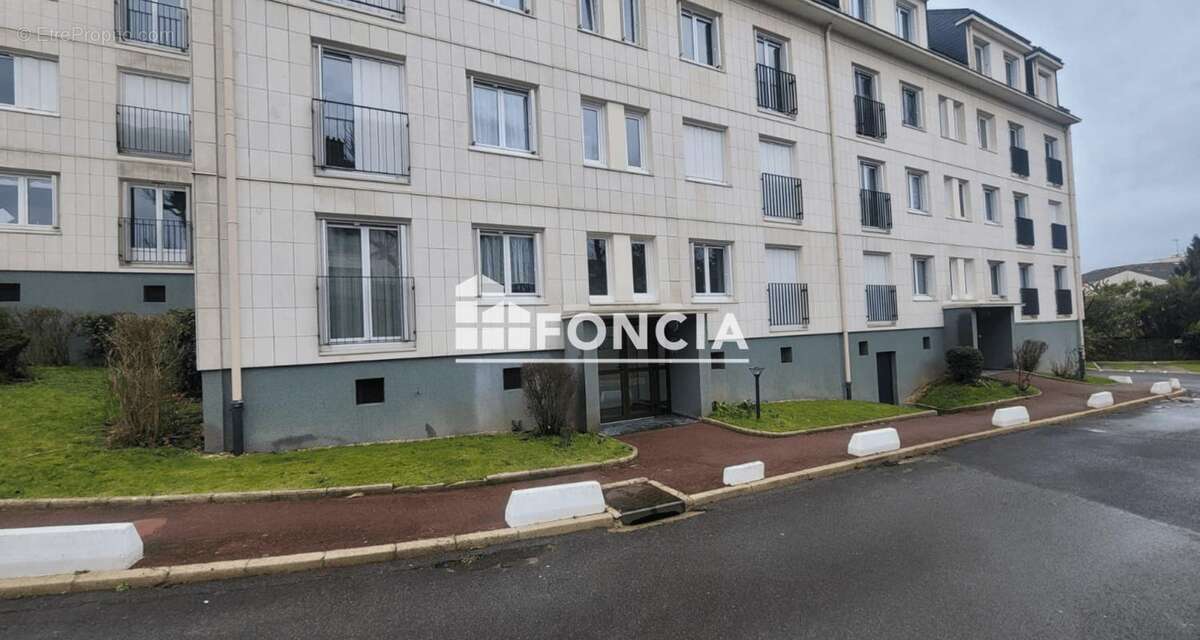 Appartement à BOISSY-SAINT-LEGER