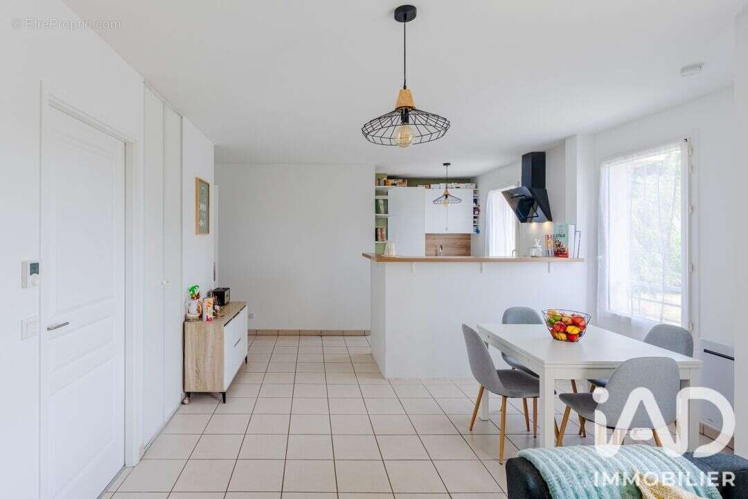Photo 5 - Appartement à BAILLET-EN-FRANCE