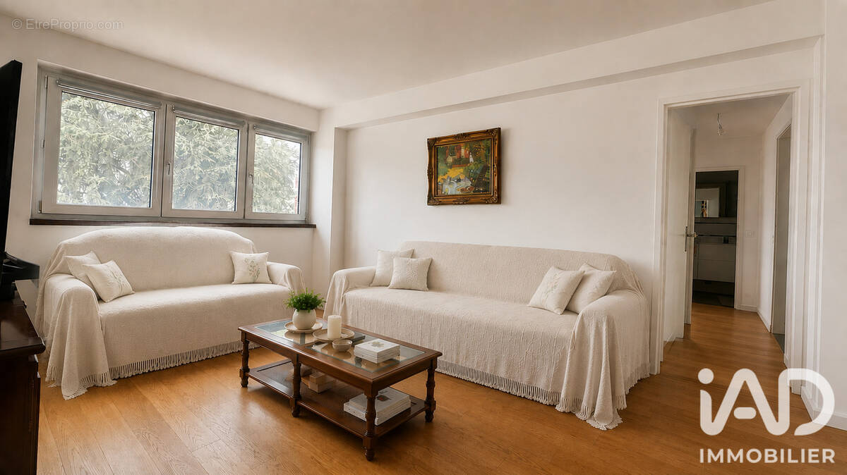 Photo 1 - Appartement à MONTROUGE