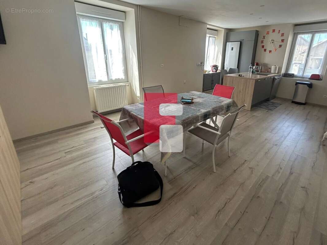 Maison à PUITS-ET-NUISEMENT