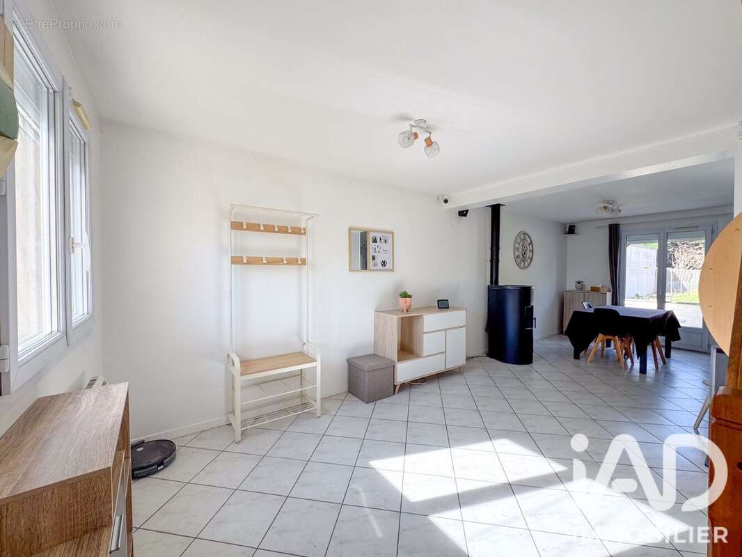 Maison 120 m² à Hautefeuille  - photo 6