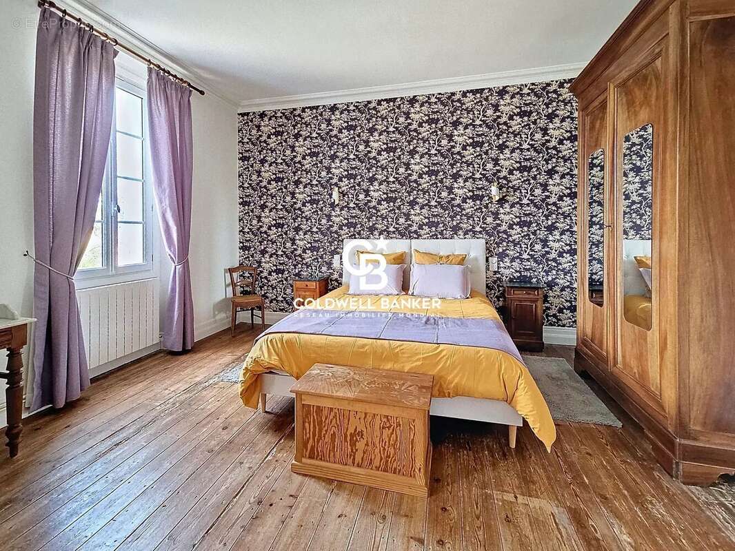 Maison à MORTAGNE-SUR-GIRONDE