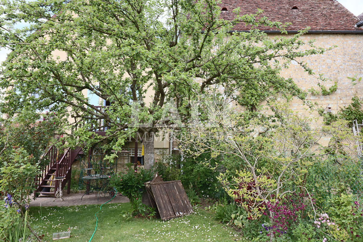 Maison à MORTAGNE-AU-PERCHE