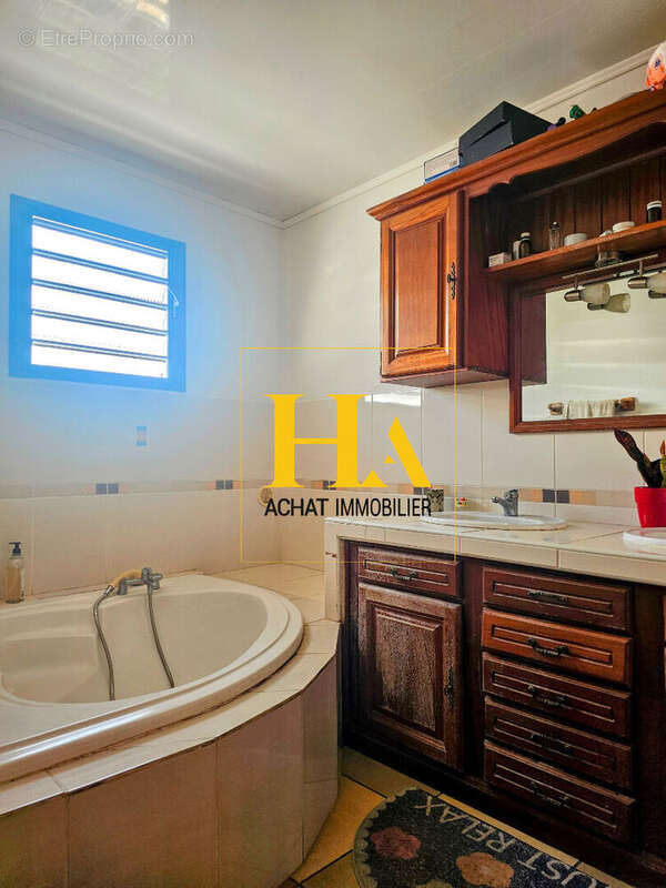 Maison à SAINT-JOSEPH