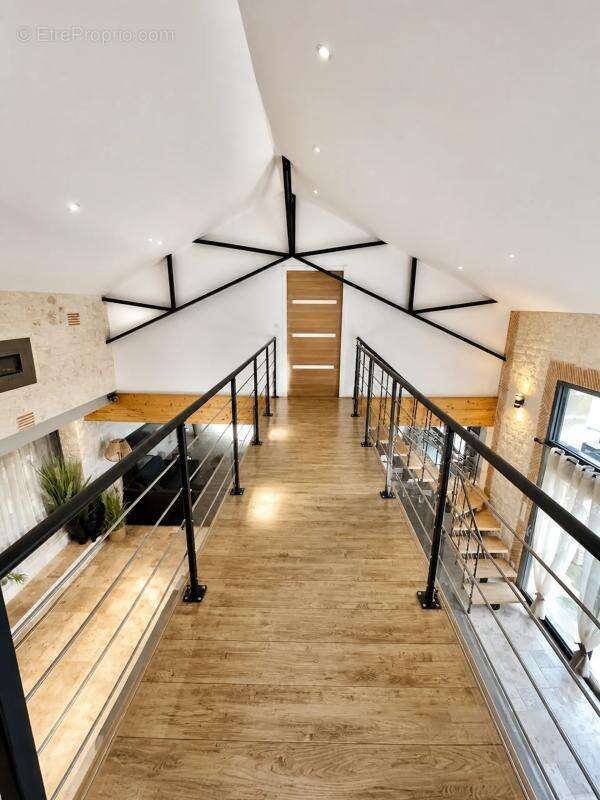 Villa de 12 pièces de 650 m² à Saint-Nexans - photo 23