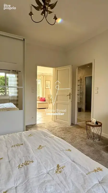 Elégante Maison Familiale: 5 chambres, Double-garage- Proche Golf Bordelais-Bordeaux - photo 15