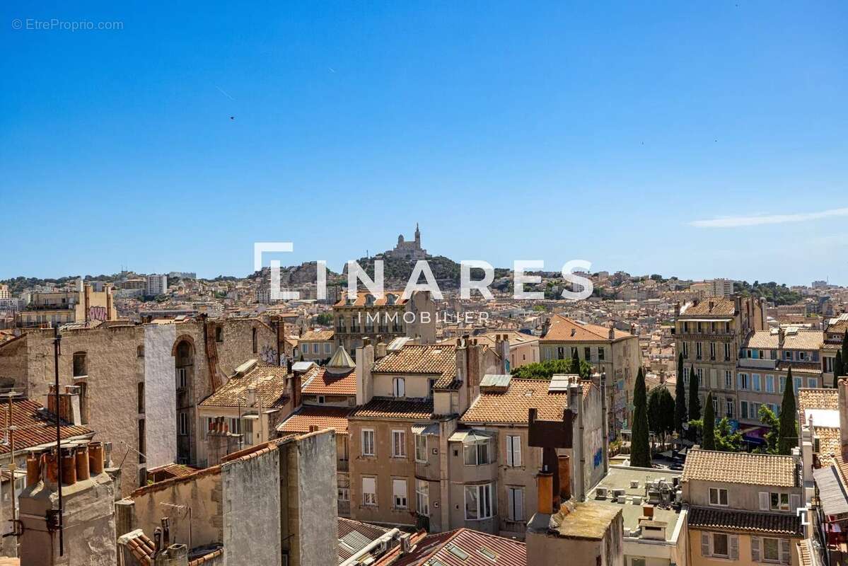 Appartement à MARSEILLE-6E