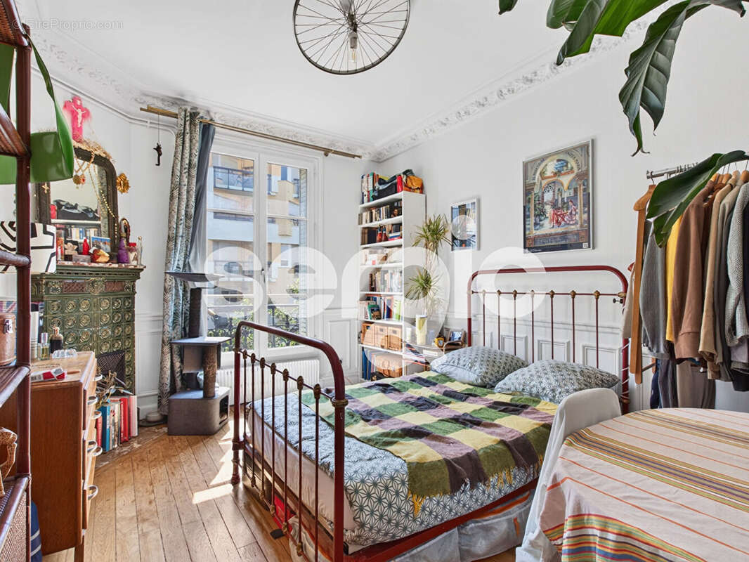 Appartement à PARIS-20E