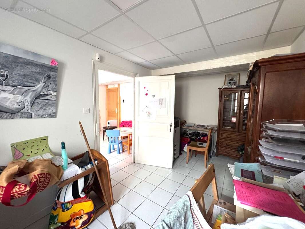 Appartement à RENAISON