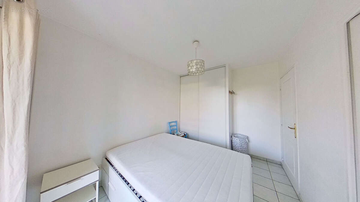 Appartement à BRON