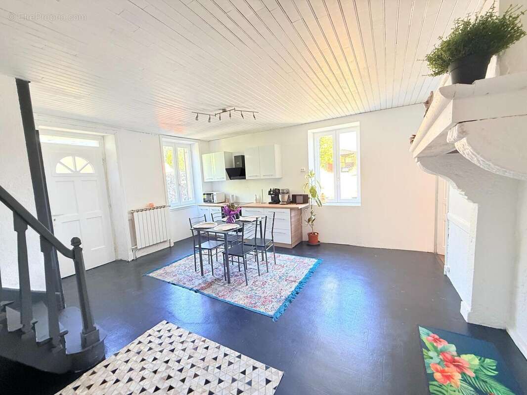 Photo 3 - Maison à CREMEAUX