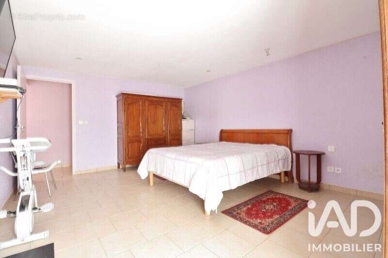 Maison 160 m² à Mezieres-En-Gatinais  - photo 7
