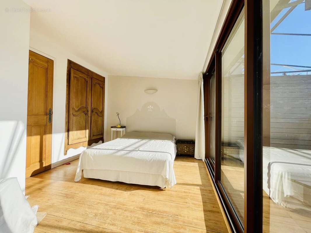 Maison à MIRABEL-AUX-BARONNIES