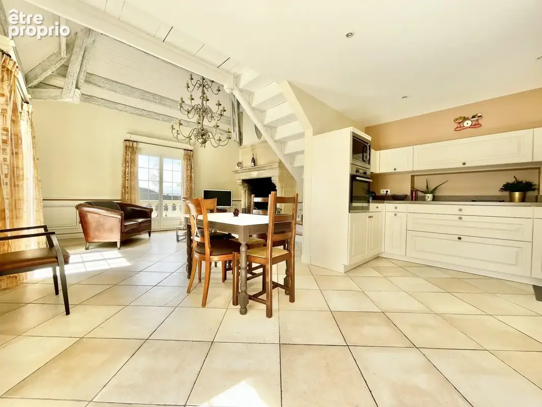 Maison 8 pièces 300 m² à vendre à Montfermeil (93370) - photo 3