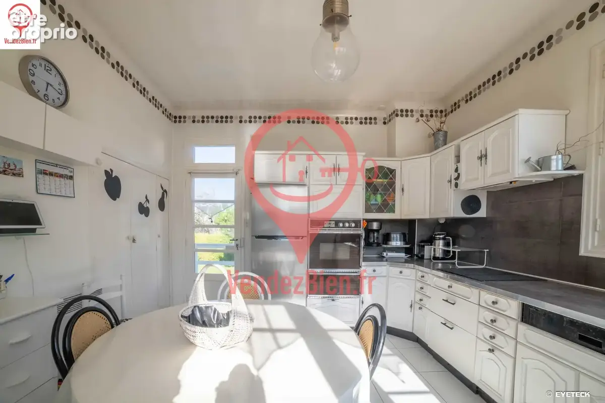 Maison T7 160 m2 sur sous-sol - Terrain de 614 m2 - photo 16