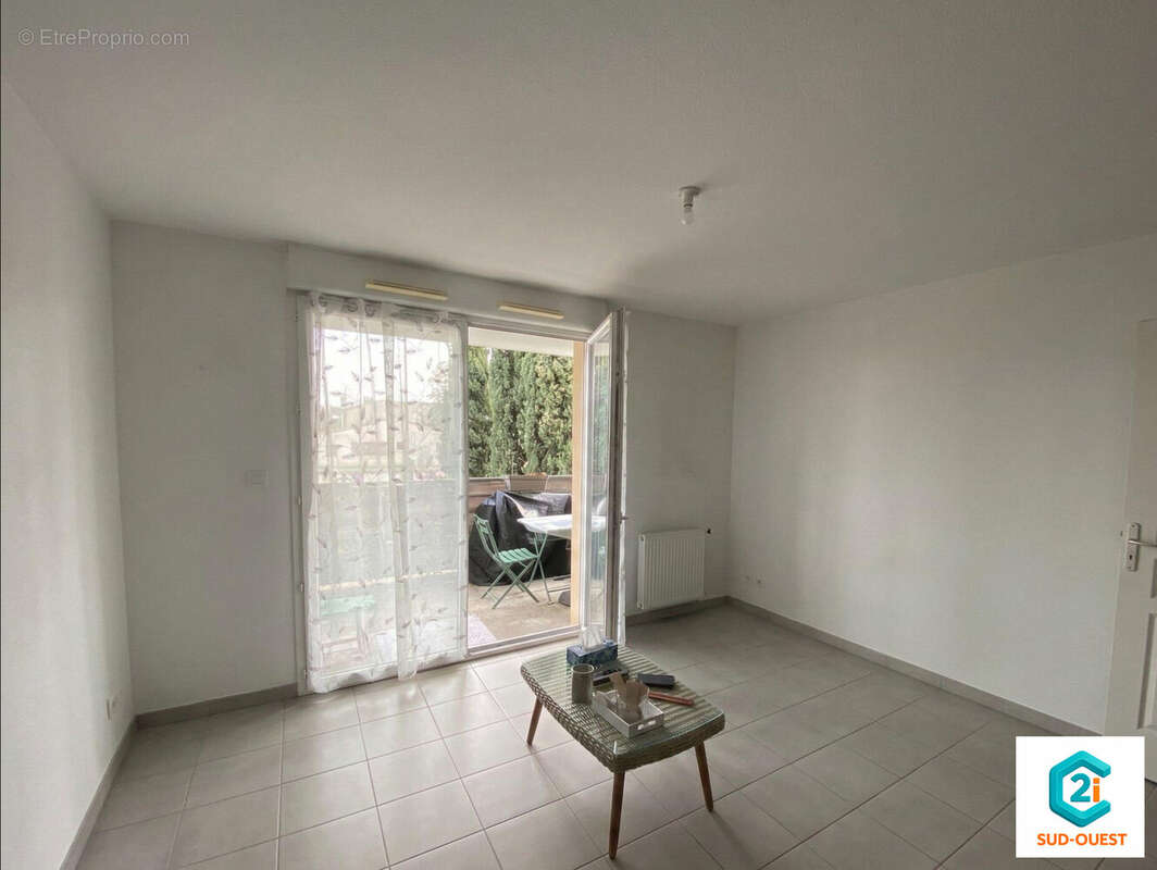 Appartement à FONBEAUZARD