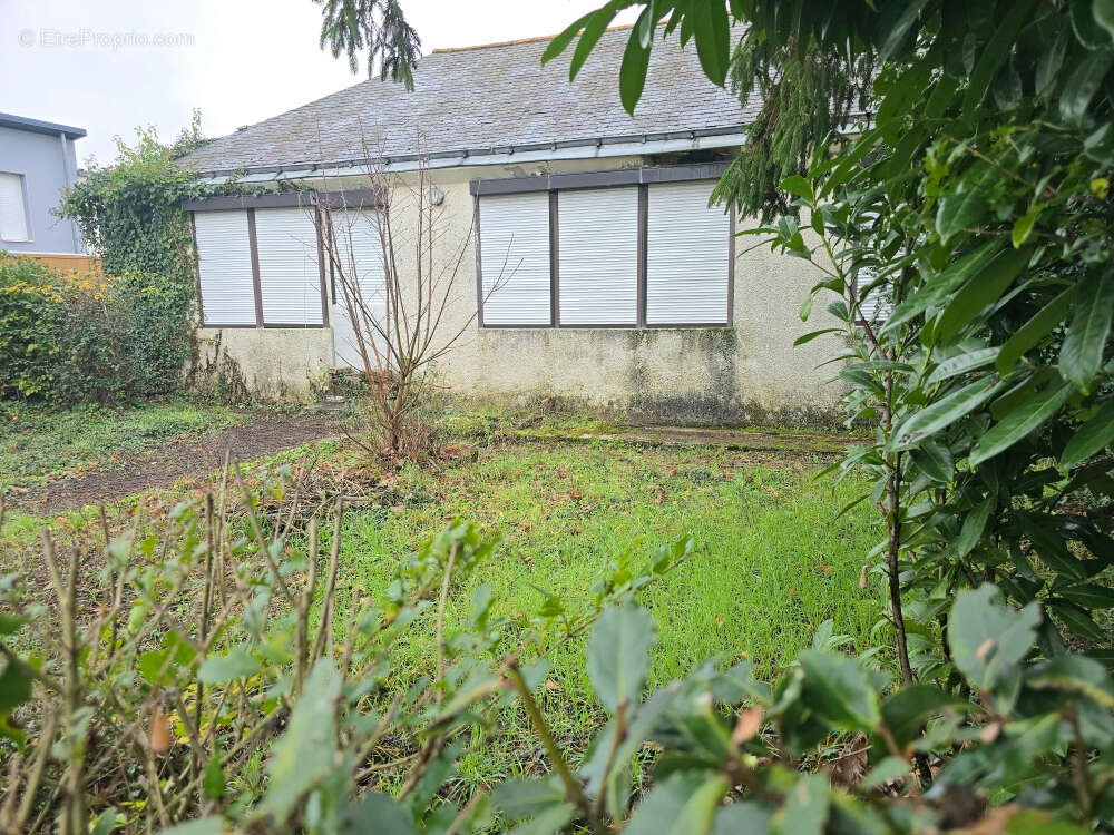 Maison à SAINTE-LUCE-SUR-LOIRE