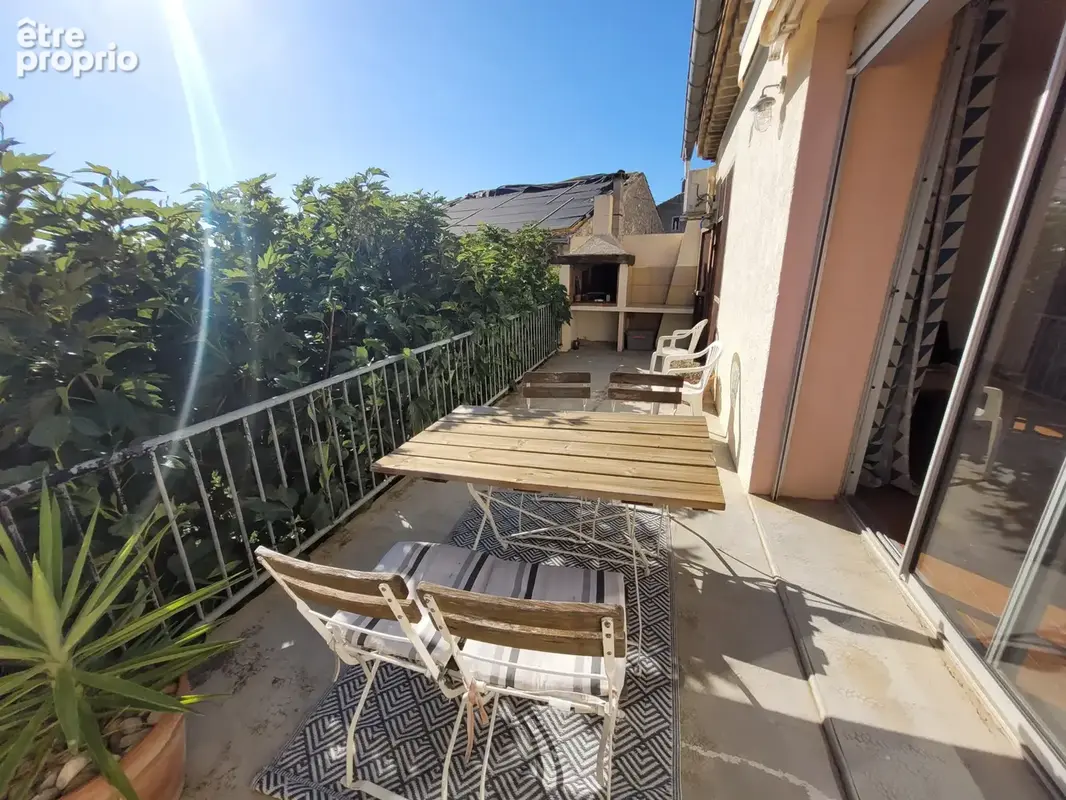 FLEURY D'AUDE Belle Vigneronne sh 200 m2 avec jardin et garage, idéalement située dans un quartier calme. - photo 7