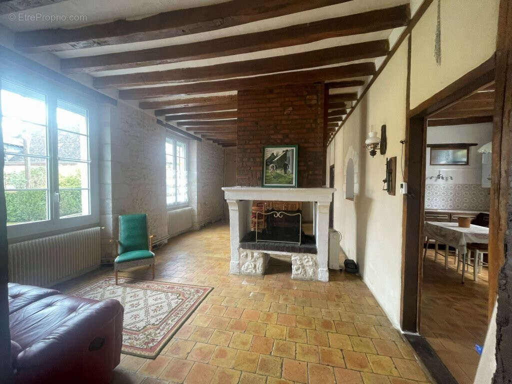 Maison à AUTHON-DU-PERCHE