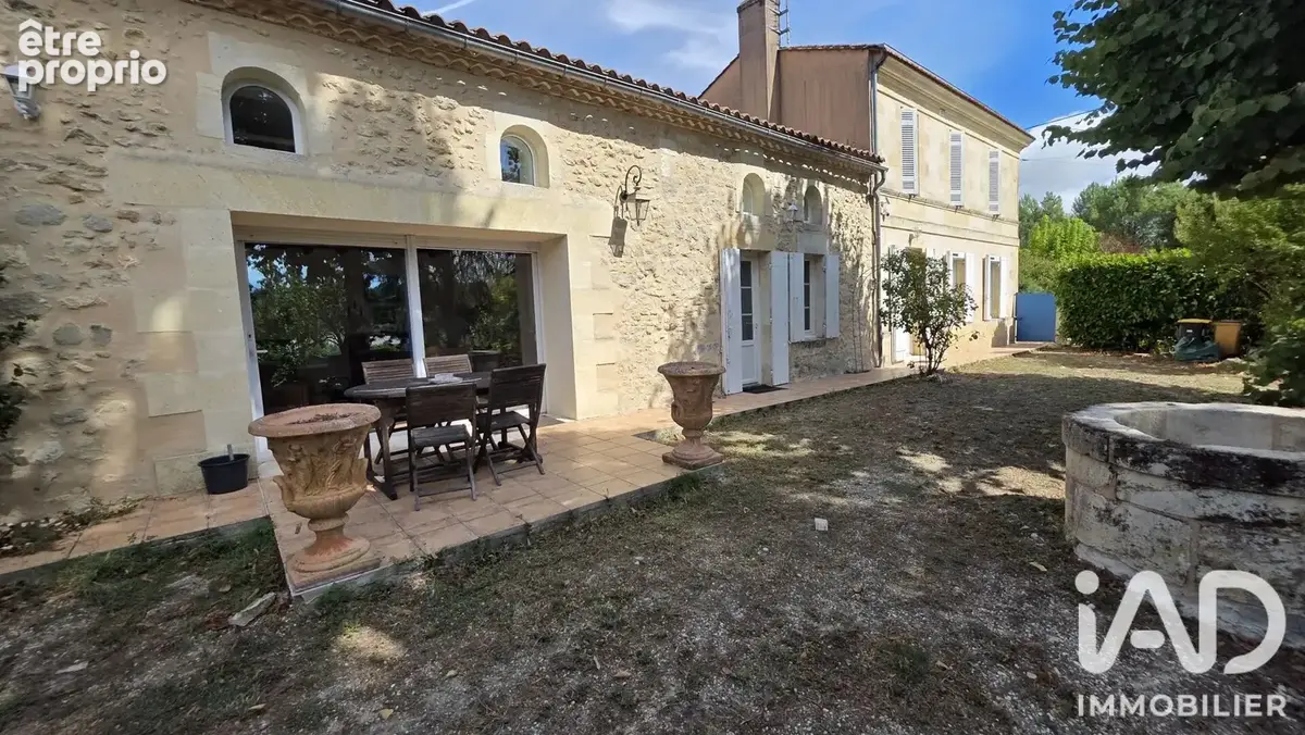 Photo 1 - Maison à BERSON