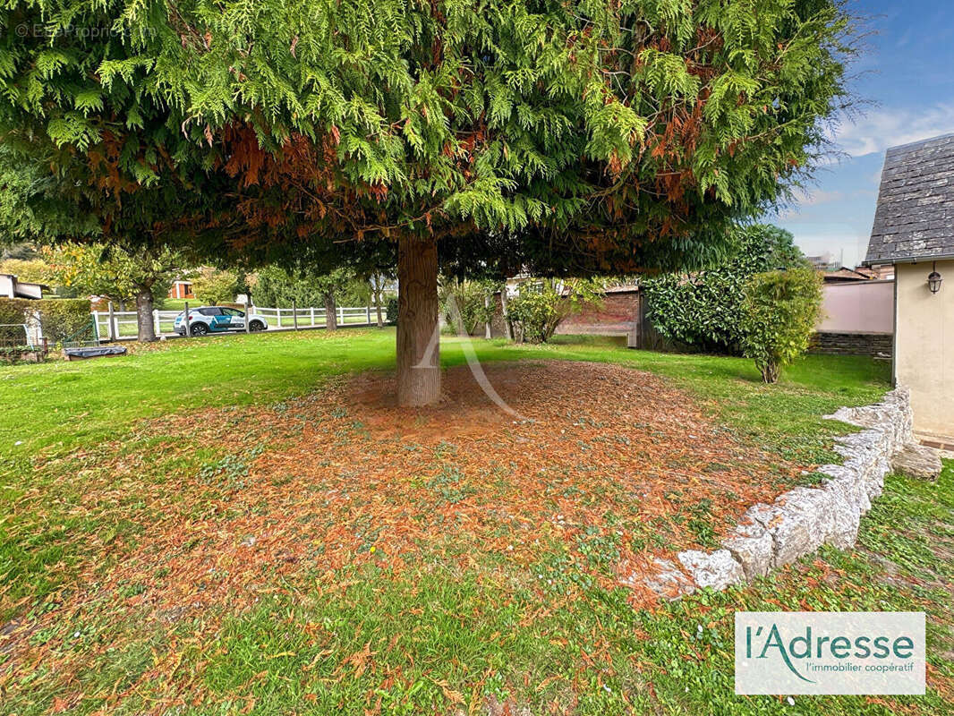 Maison à FLEURY-SUR-ANDELLE