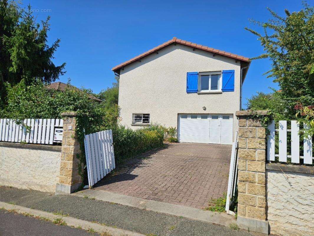Villa semi-plain-pied - 5 pièces – Cournon-d’Auvergne - photo 14