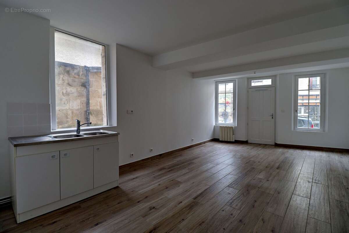 Appartement à MAGNY-EN-VEXIN