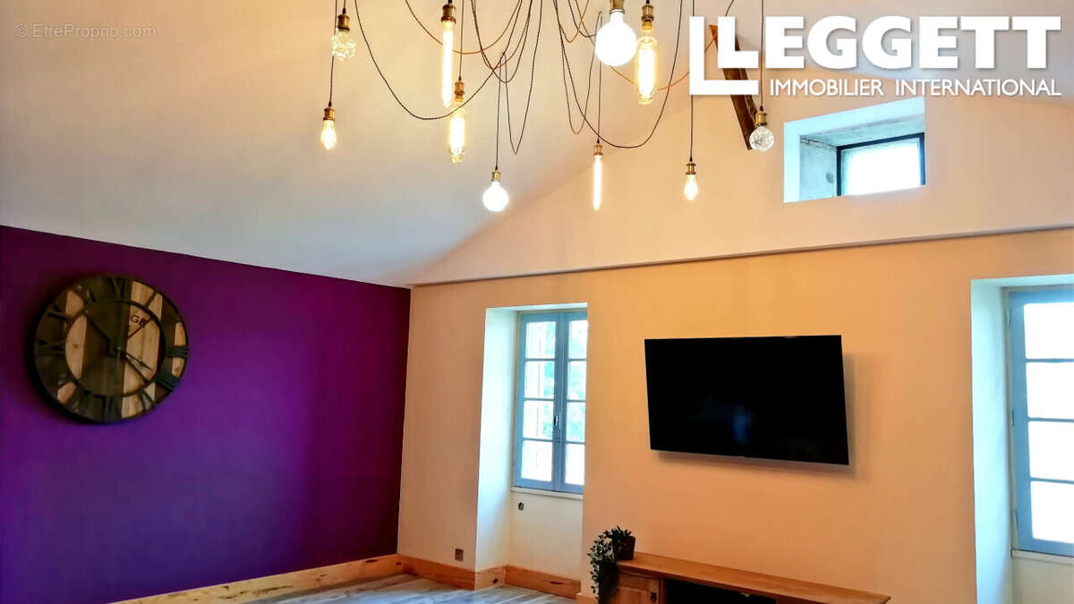 Maison à SAINT-EMILION