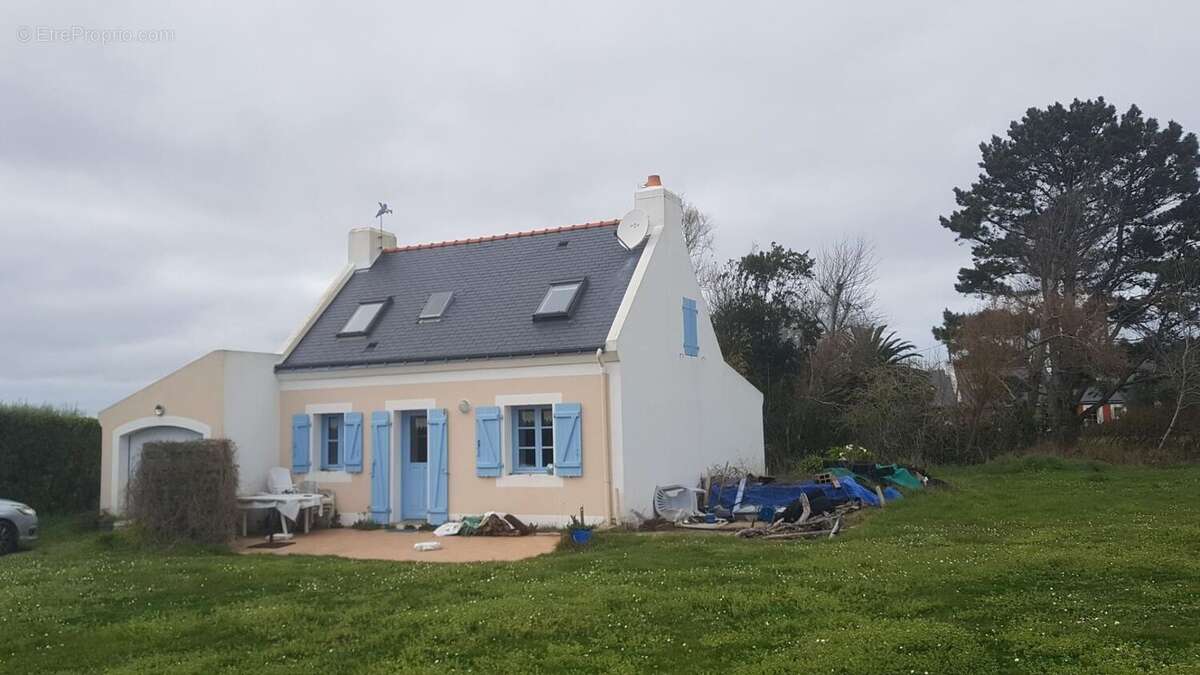 Maison à LOCMARIA