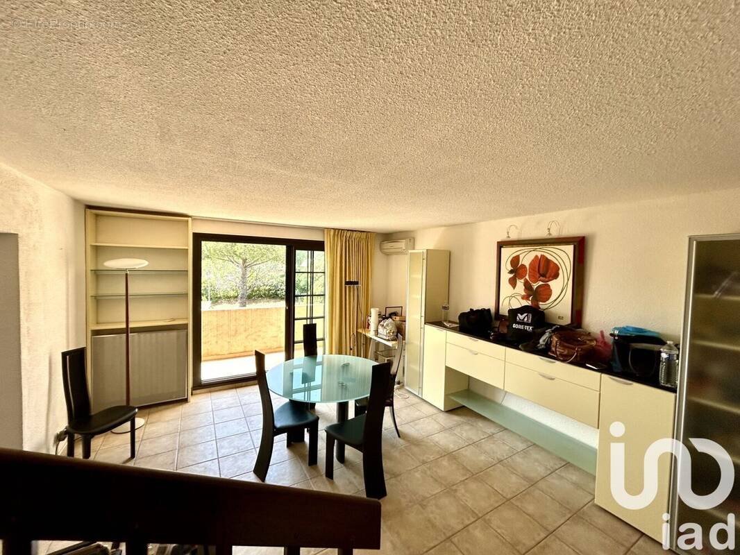 Photo 1 - Appartement à SAINT-RAPHAEL