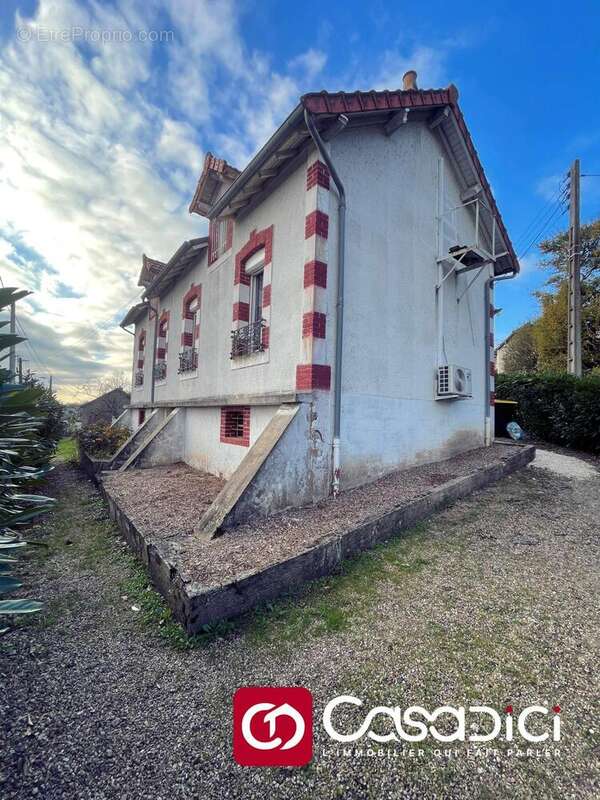 Maison à SAINT-LEGER-DES-VIGNES