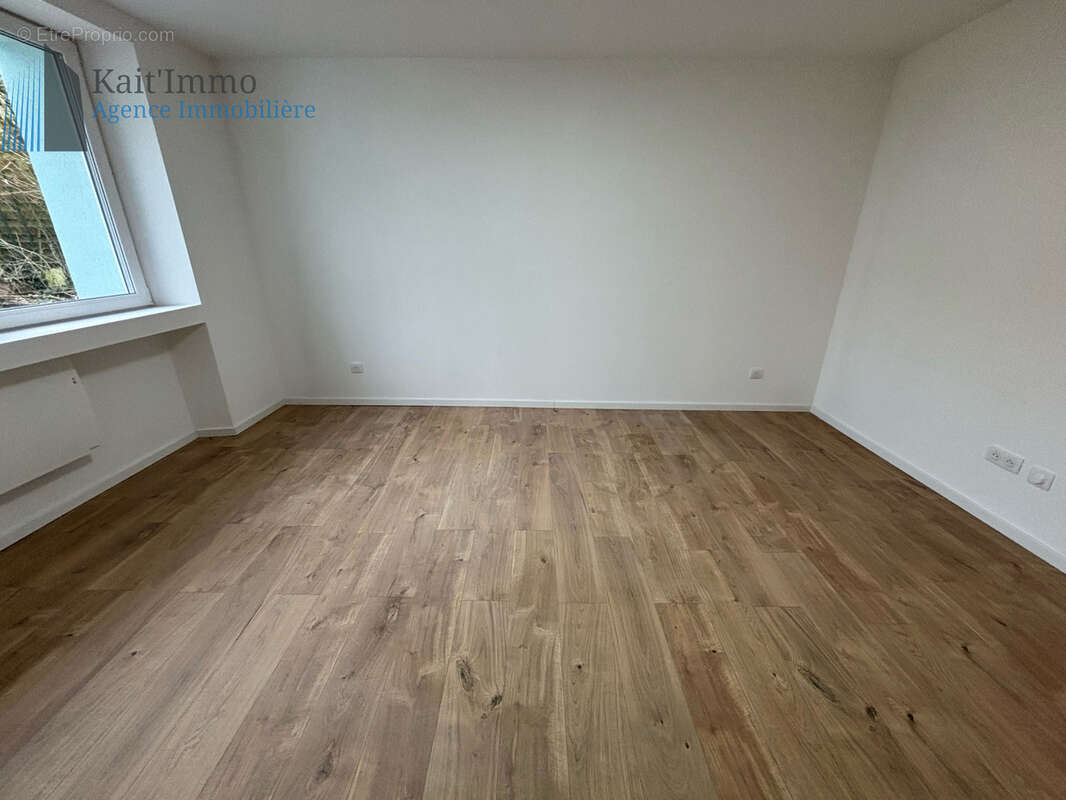 Appartement à MANOM