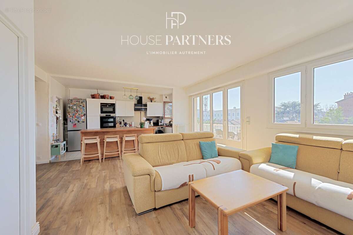 Appartement à RUEIL-MALMAISON