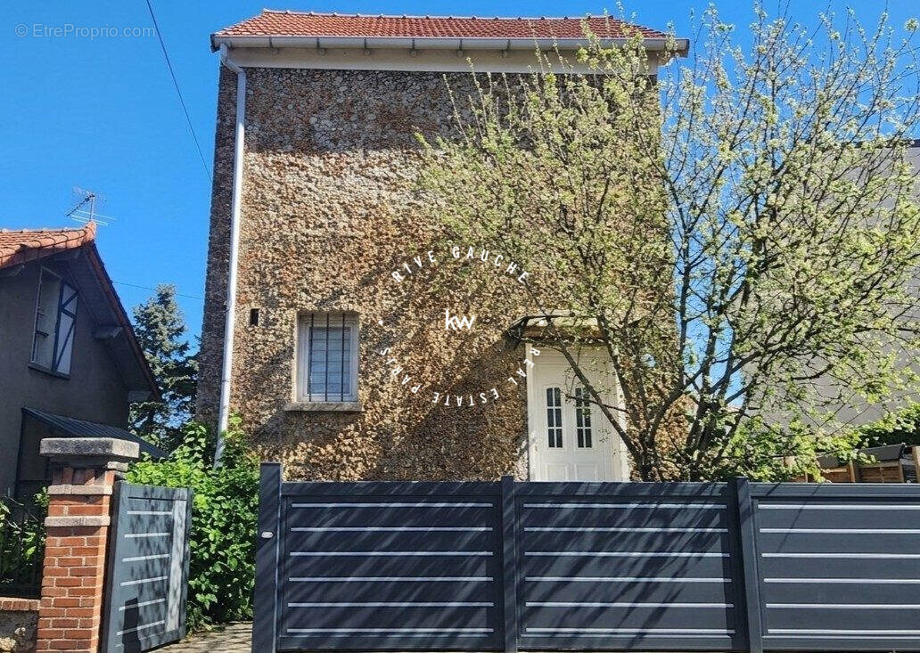 Maison à CHATILLON