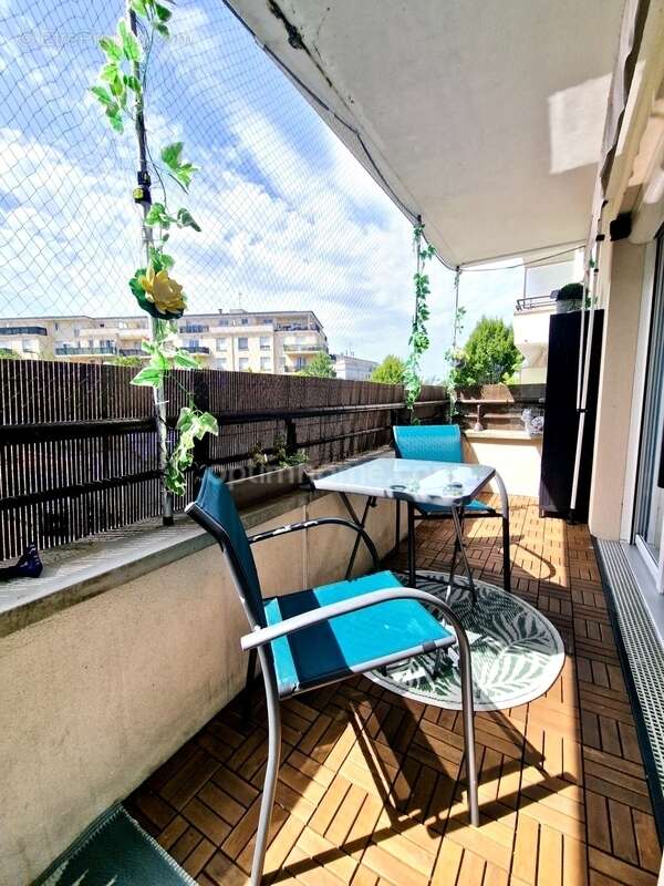 Appartement à CORBEIL-ESSONNES