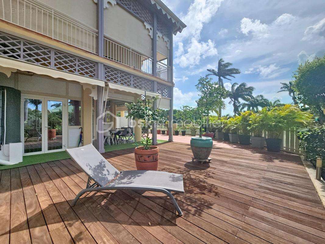 Appartement à SAINT-FRANCOIS