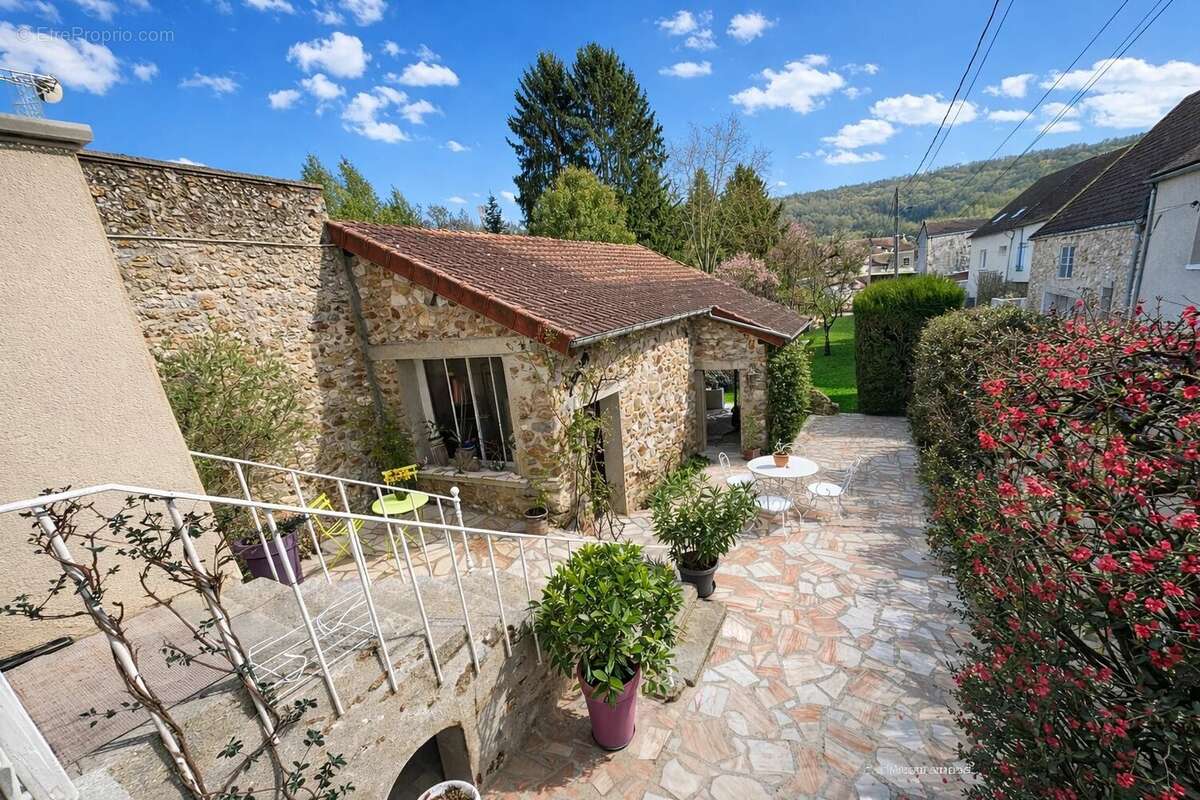 Maison à COULOMMIERS