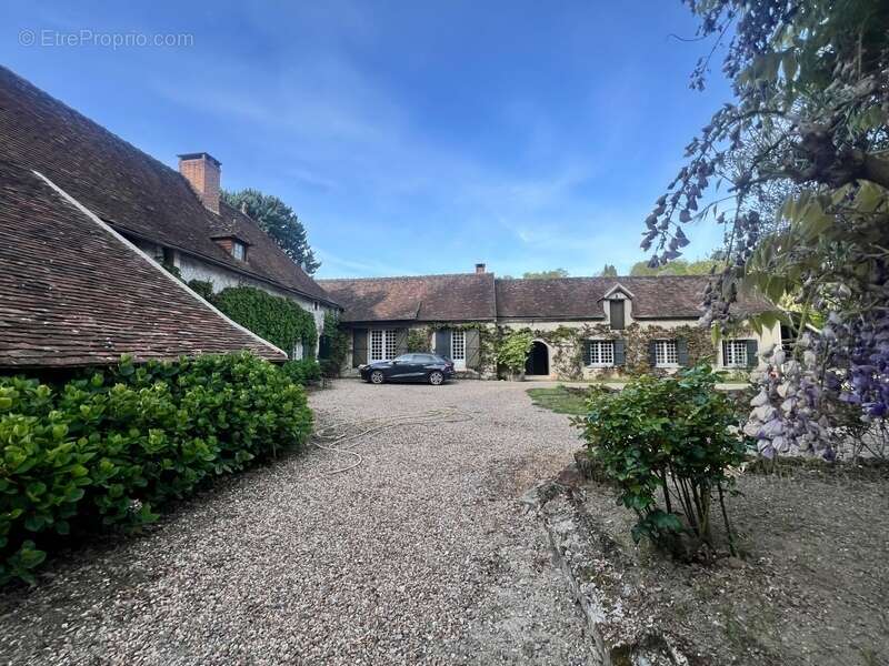 Propriété de charme bord de riviére 242m² - photo 2