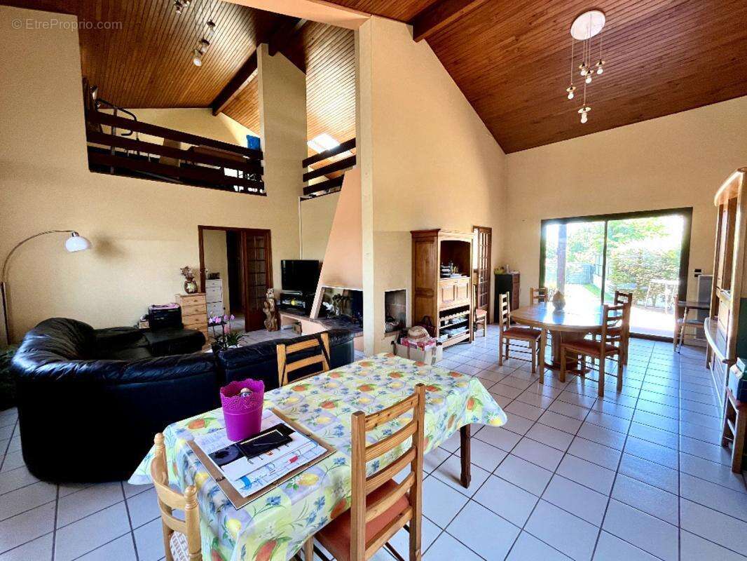 Maison à SAINT-ALBAN