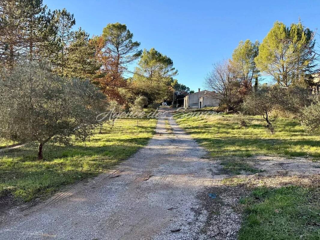 Maison à CHATEAUVERT