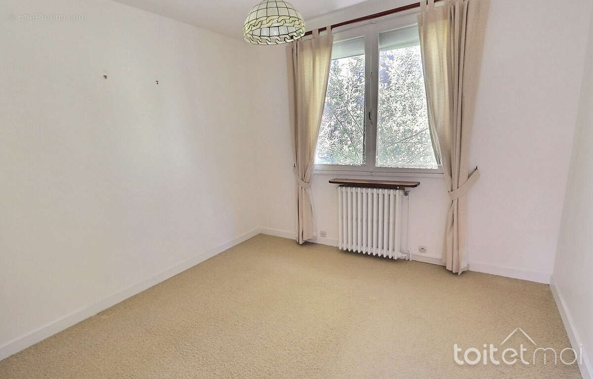 Maison à GIF-SUR-YVETTE