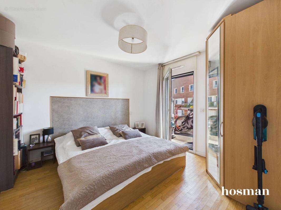 Appartement à ISSY-LES-MOULINEAUX