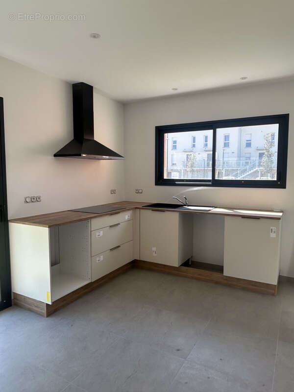 Maison à SAINTE-BAZEILLE