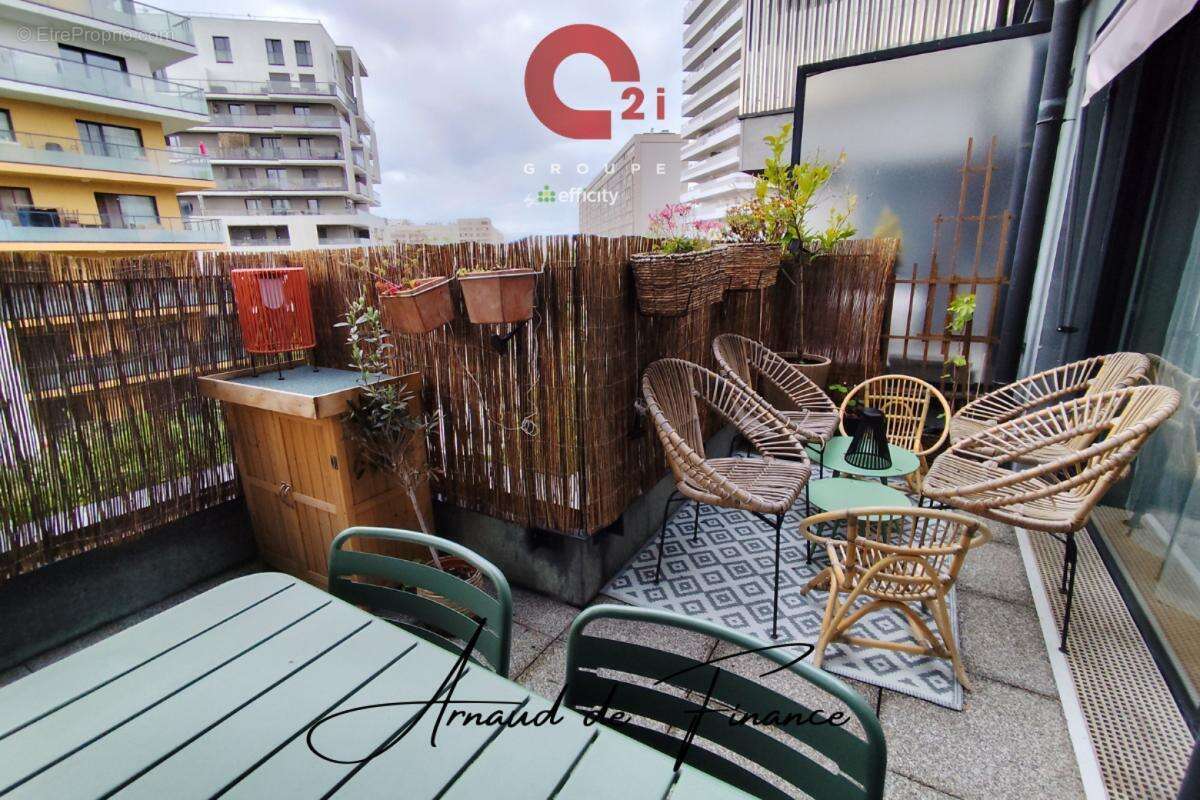 Appartement à GENNEVILLIERS