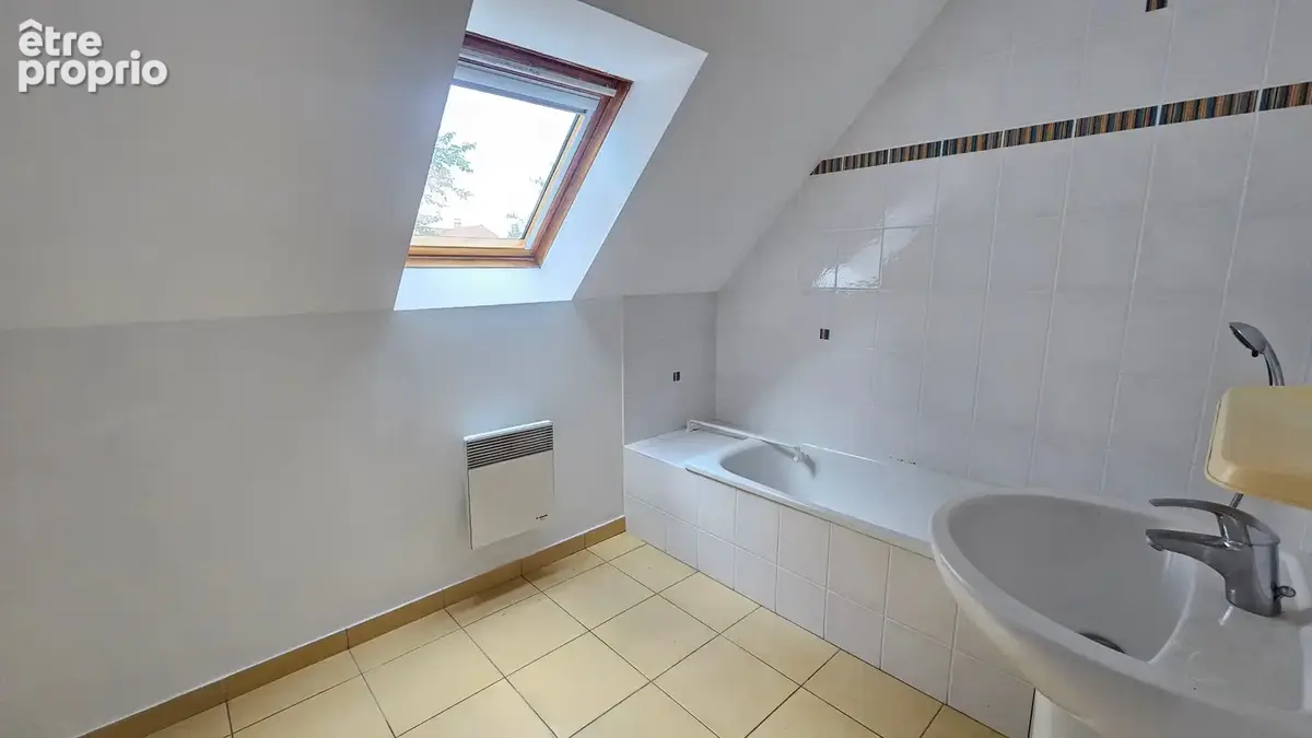 Maison - 120M² - Parcay Meslay - photo 7