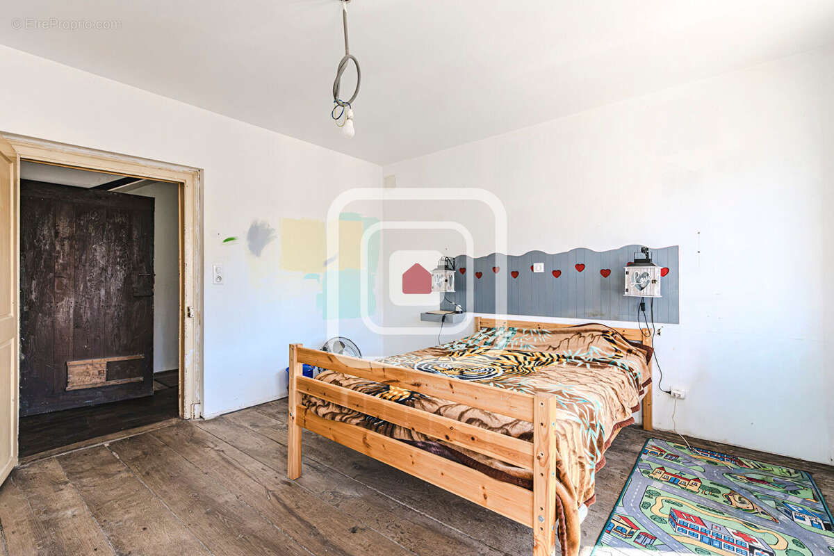 Signy l abbaye maison 6 pièce(s) pour 175 m2 - photo 8